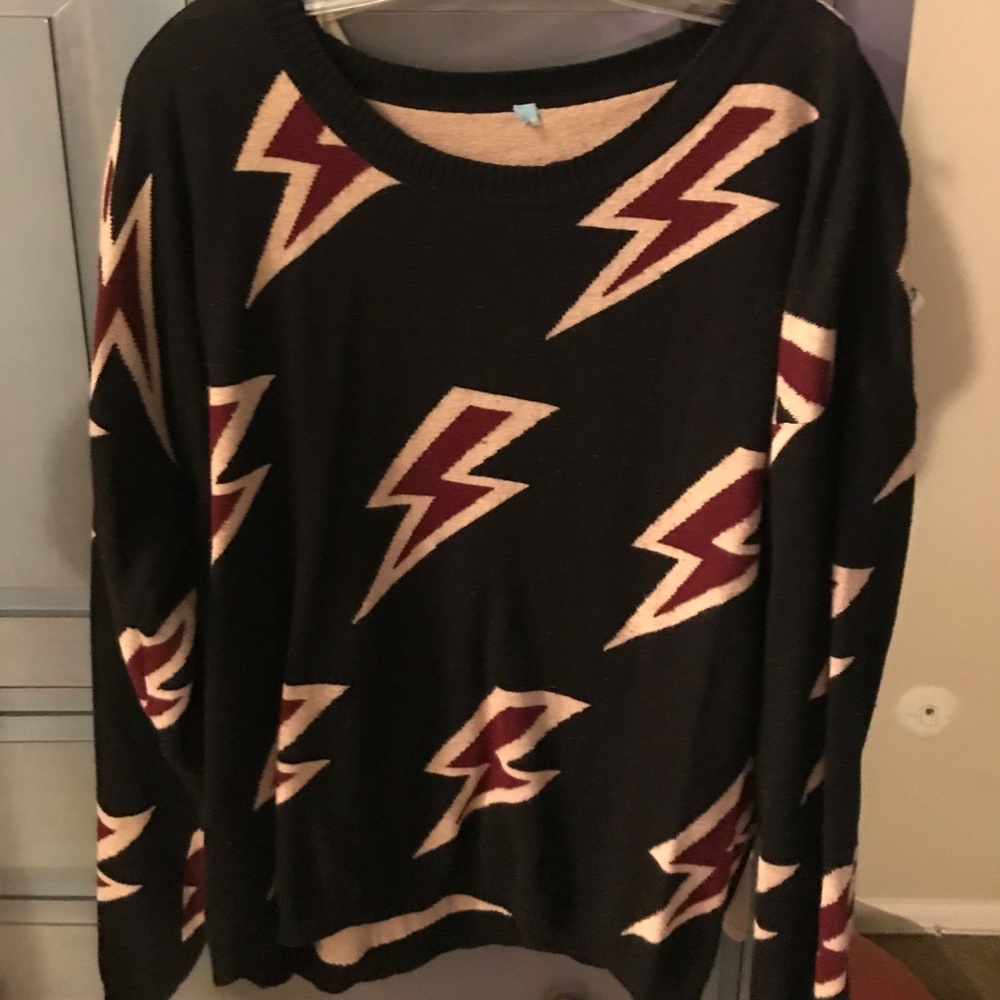 Large lightening bulb sweatshirt