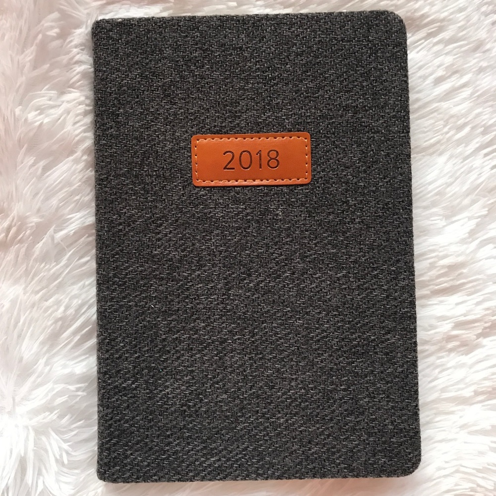 FINAL SALE 💕 2018 Tweed Planner