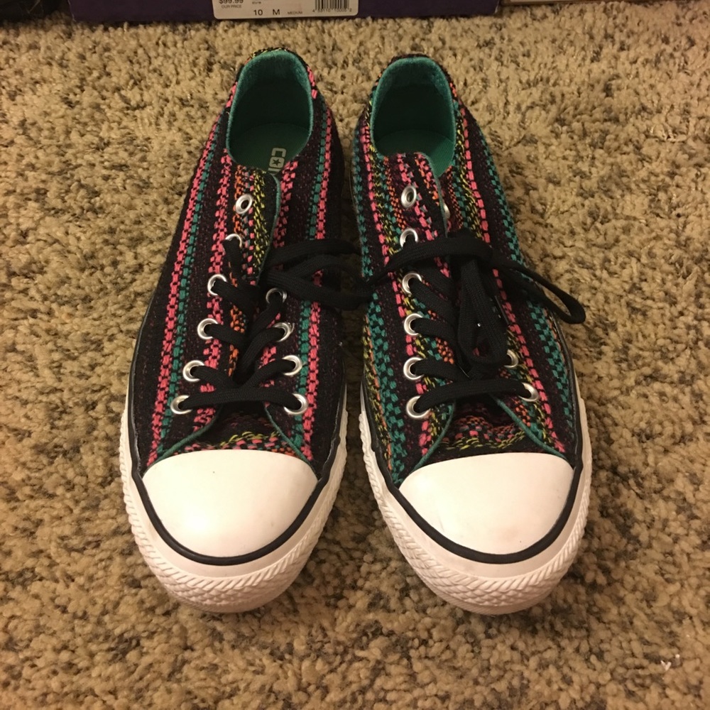 Knitted Converse!