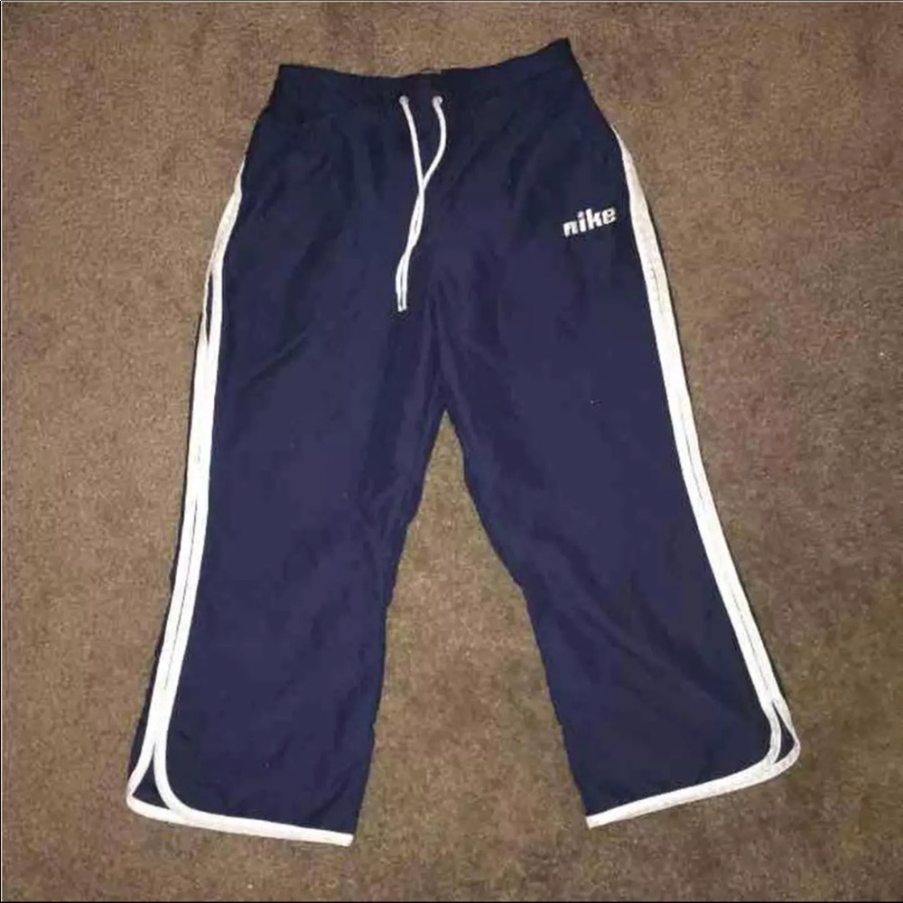 Nike girl cropped pants
