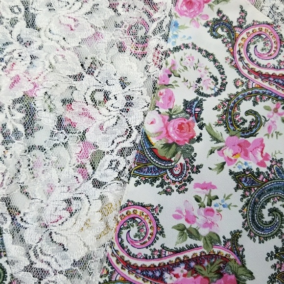 VS Lace Slip - Picture 3 of 4