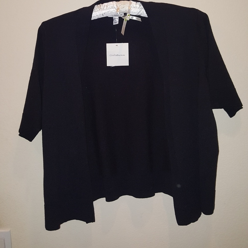 Ladies short sleve Cardigan