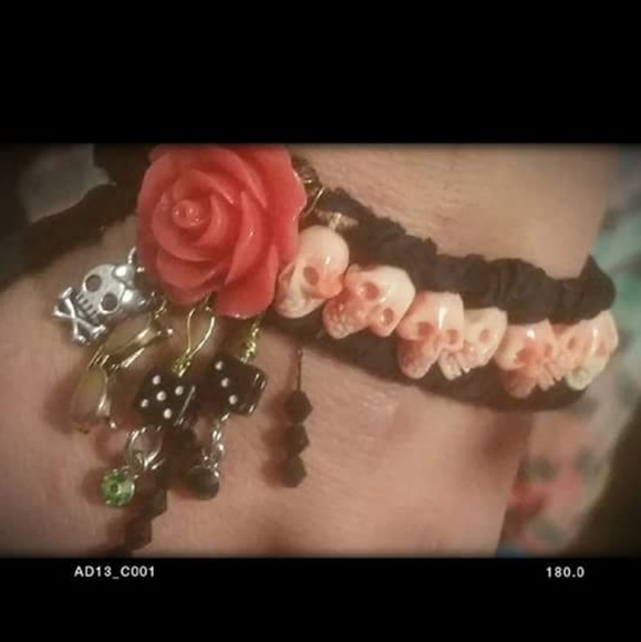 NWT! DESIGN UR OWN HANDMADE BOUTIQUE BRACELET !!!! - Picture 4 of 16