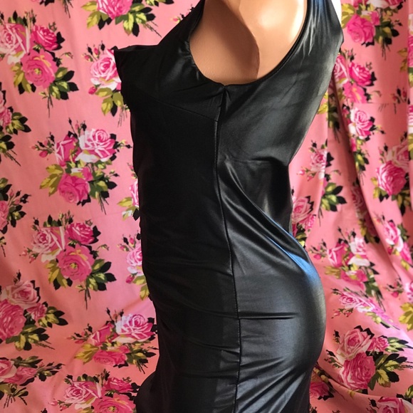 Bombshell barbie vinyl faux vegan leather dress bodycon pencil sheath pinup sexy - Picture 8 of 11
