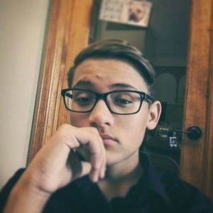 Meet your Posher, Jonathyn