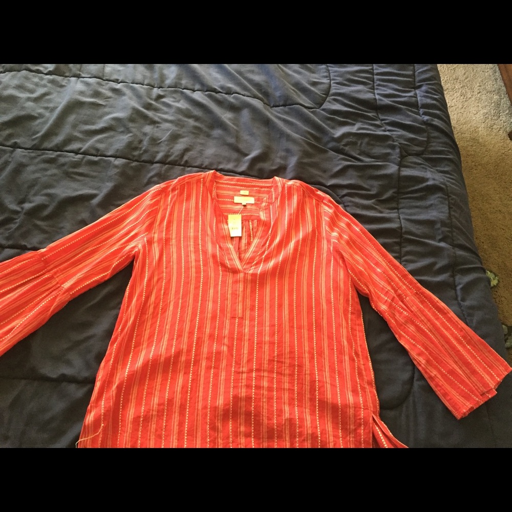 Top - Picture 3 of 4