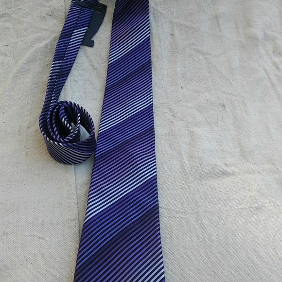 Dress Tie - Picture 4 of 4