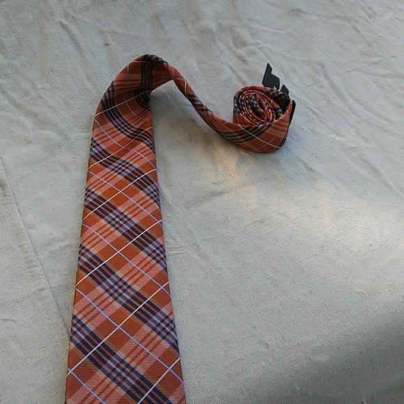 Dress Tie - Picture 2 of 4