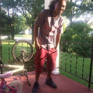 Meet your Posher, Que