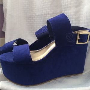 F21 blue 4 inch platform wedges