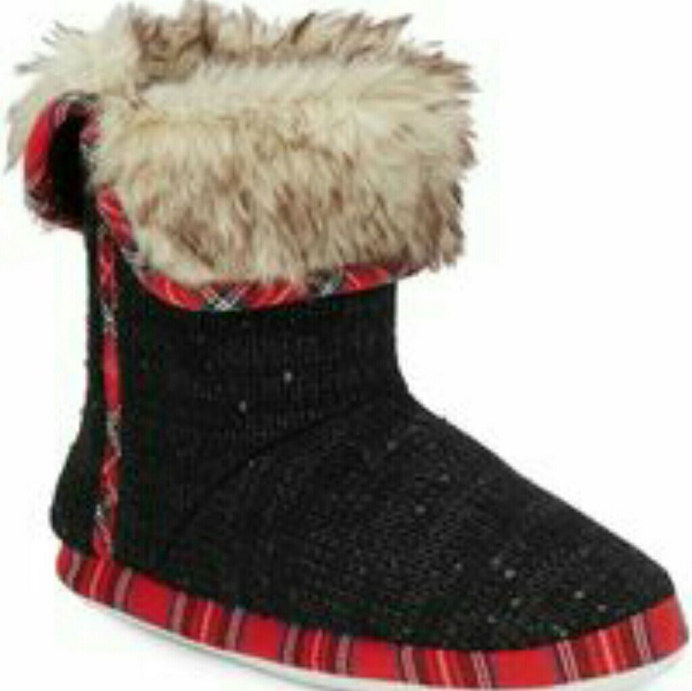 ISSAC MIZRAHI SLIPPER BOOTS  SZ  6TO 7