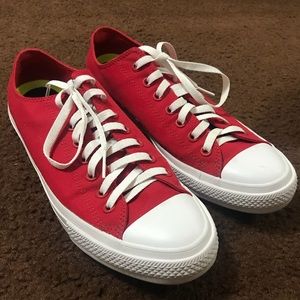 Red converse