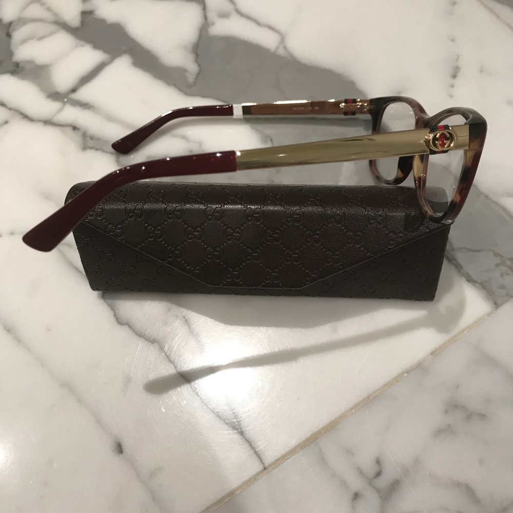 HP,$ firm, 5⭐️ New Gucci Eyeglasses w/Case, Cloth - Picture 3 of 8