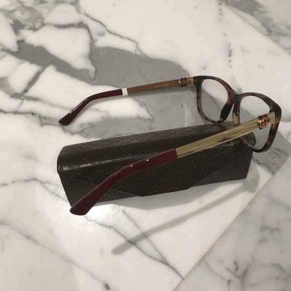 HP,$ firm, 5⭐️ New Gucci Eyeglasses w/Case, Cloth - Picture 4 of 8