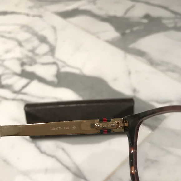 HP,$ firm, 5⭐️ New Gucci Eyeglasses w/Case, Cloth - Picture 8 of 8