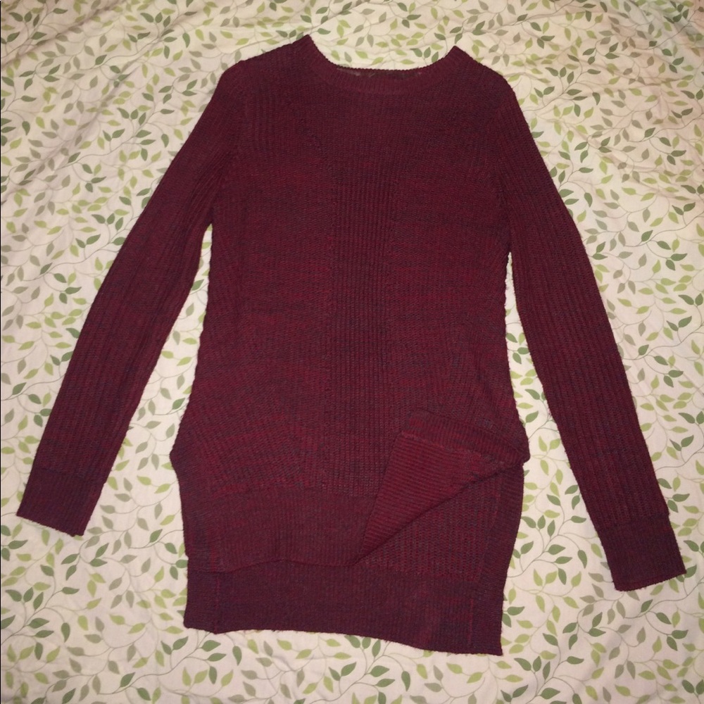 Red sweater - Picture 2 of 4
