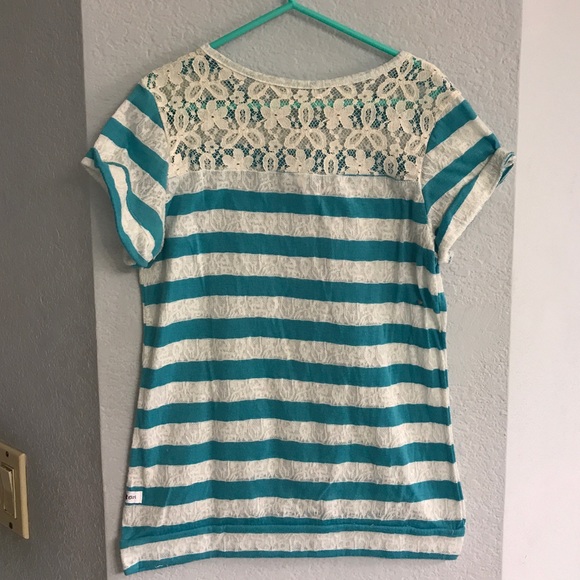 BUNDLE ONLY PLS. Super cute top - Picture 2 of 6