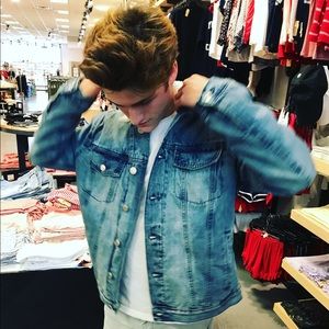 Meet your Posher, Joe