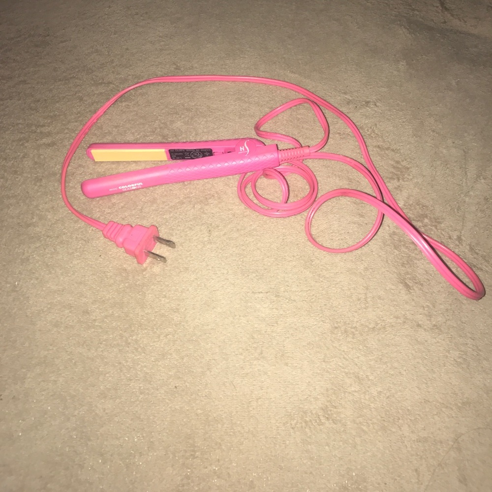 Straightener - Picture 2 of 2