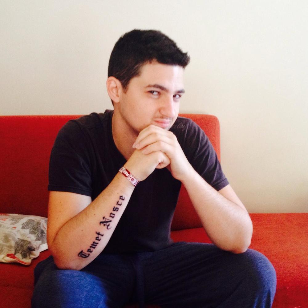 Meet your Posher, Tyler