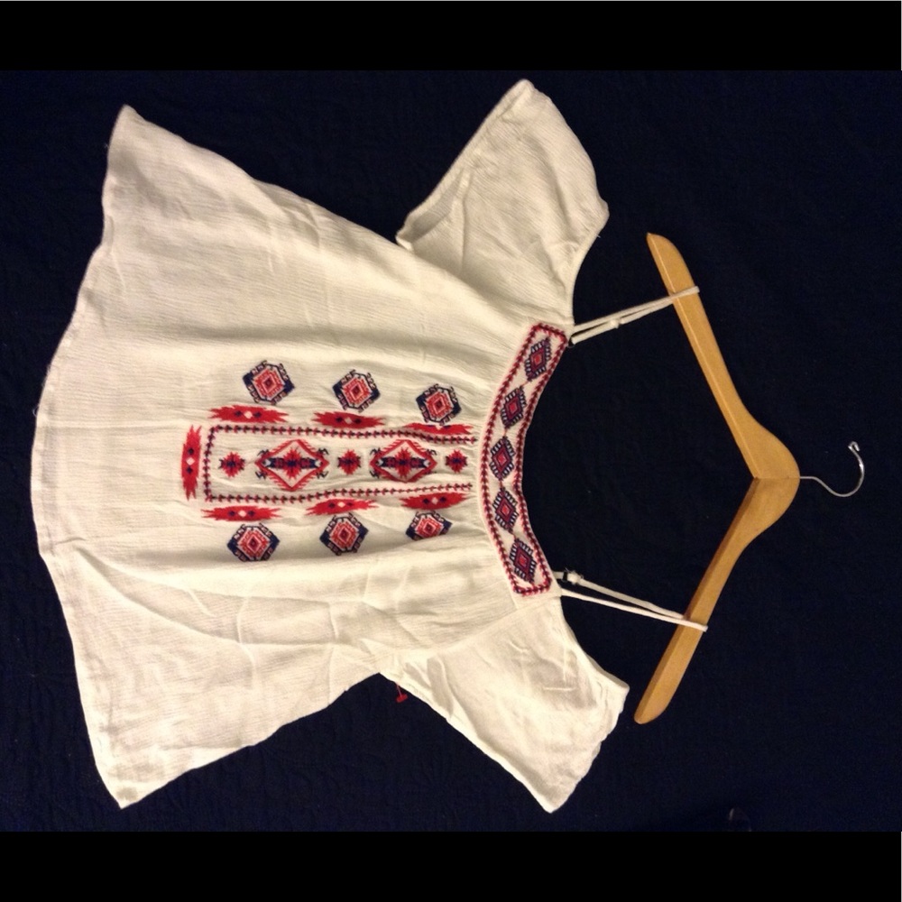 Bleuh Ciel embroider blouse .