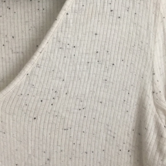 Super soft lightweight BKE cutout long sleeve XS - Picture 4 of 6