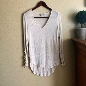 Super soft lightweight BKE cutout long sleeve XS