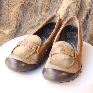 EUC MERRELL PLAZA GLIDES TAN LEATHER WOMENS 8