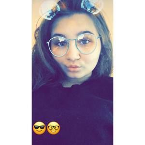 Meet your Posher, Rebecca