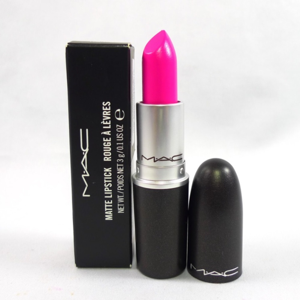 MAC Cosmetics lipstick - Candy Yum Yum