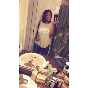 Meet your Posher, Maya