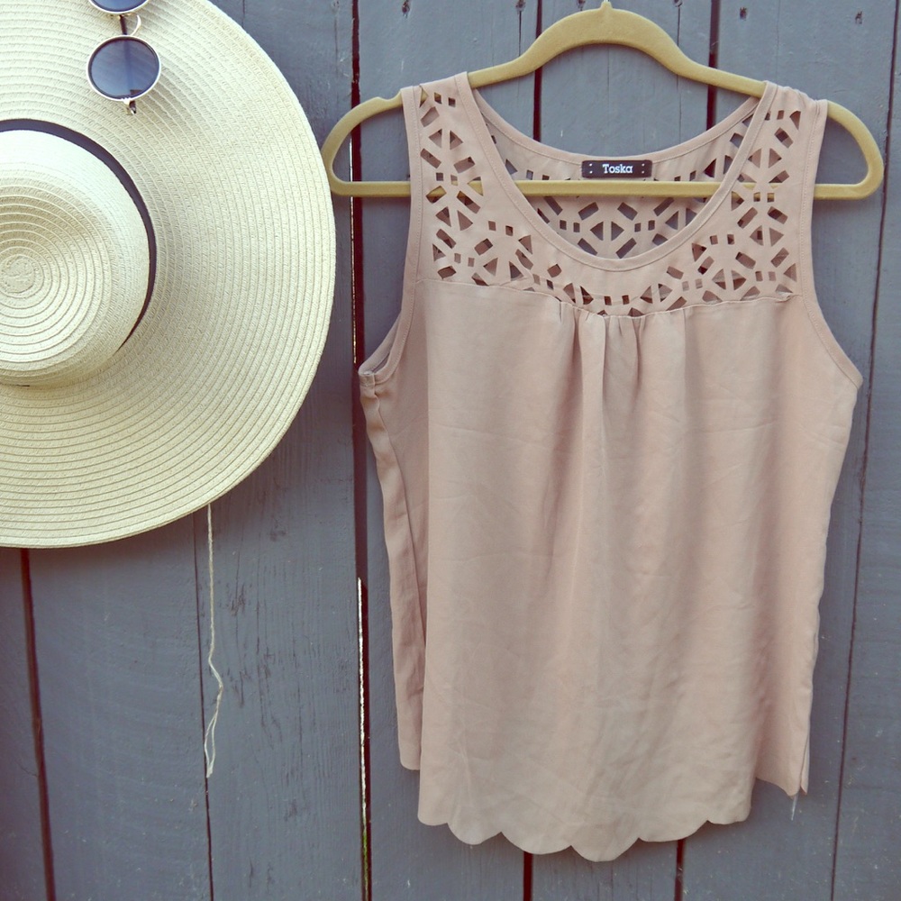 Lasercut split back blouse