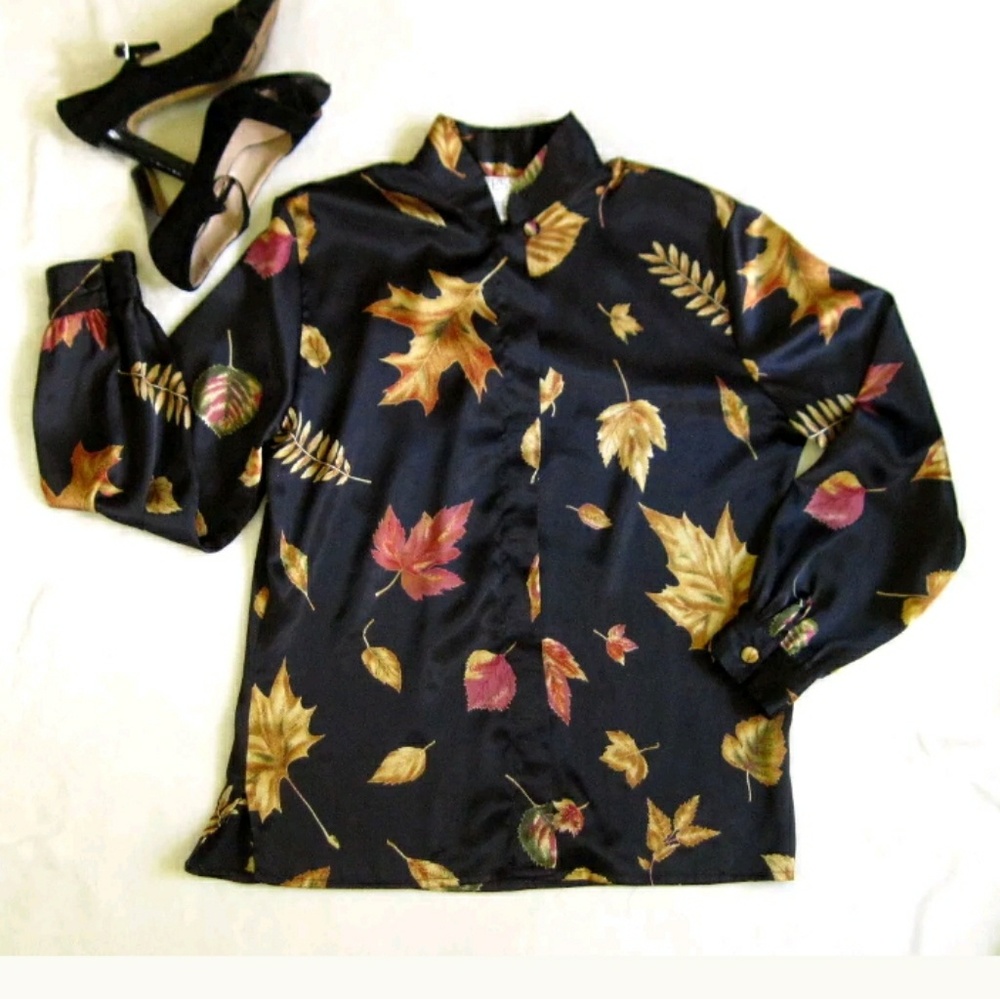 Sold Novelty Print Fall Leaves Satin Blouse 10