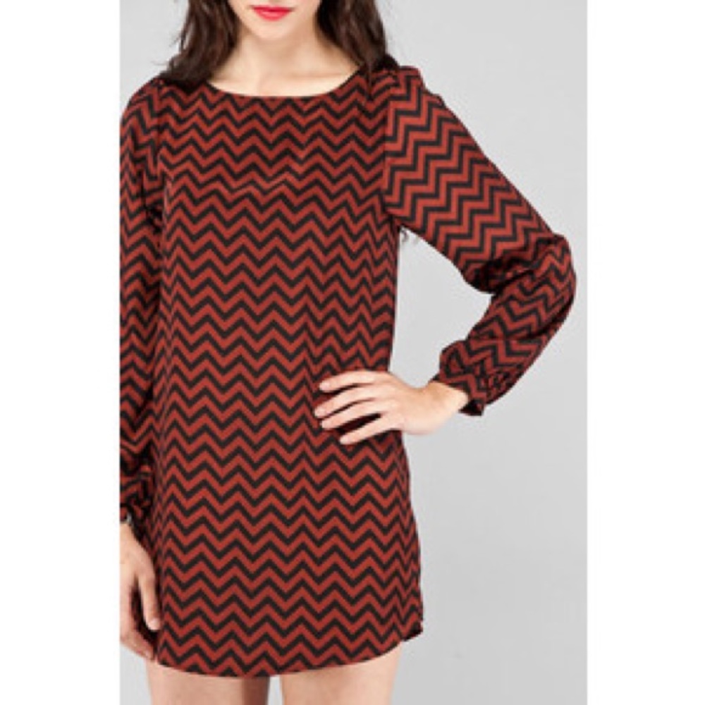 Everly Zigzag Print Dress / Tunic!