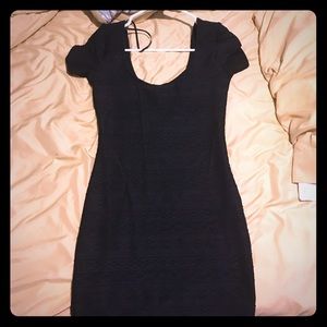 black skin tight dress