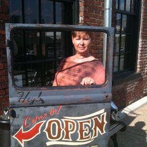 Meet your Posher, Patsy