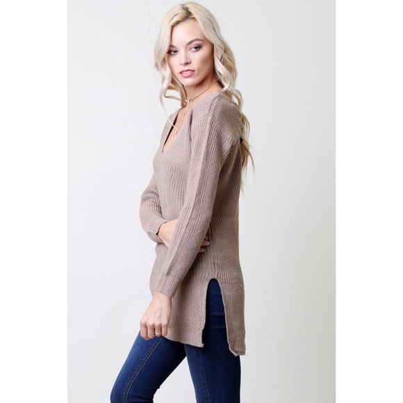  Lace Back Knit Sweater - Picture 2 of 4