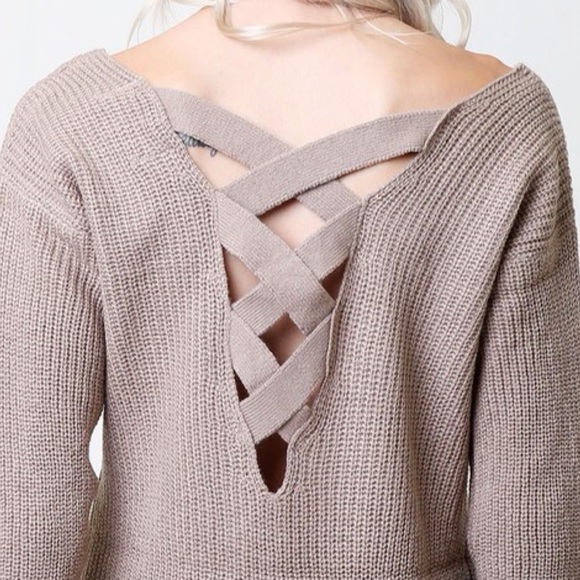  Lace Back Knit Sweater - Picture 3 of 4