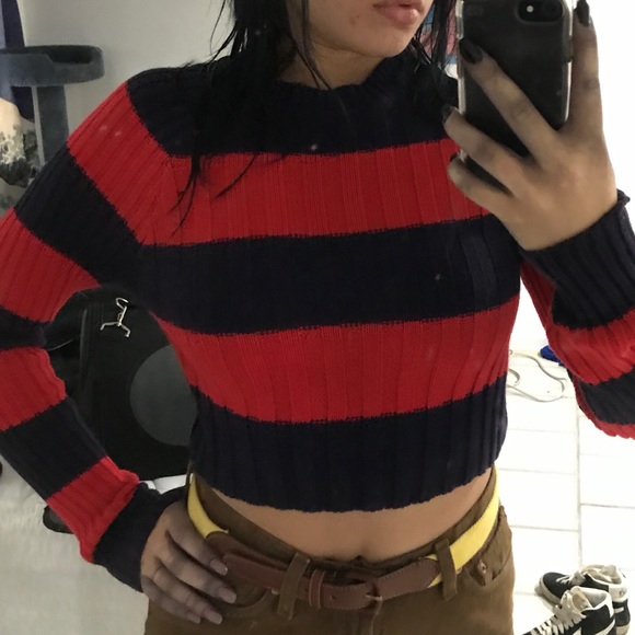 Cropped knit striped sweater - Picture 4 of 4
