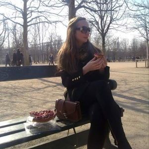 Meet your Posher, Rachel