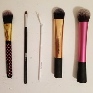 Makeup Brush Bundle