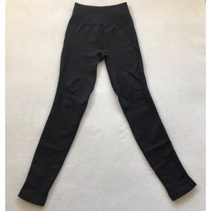 **RESERVED**Lululemon Flow & Go Tight, 2 Black