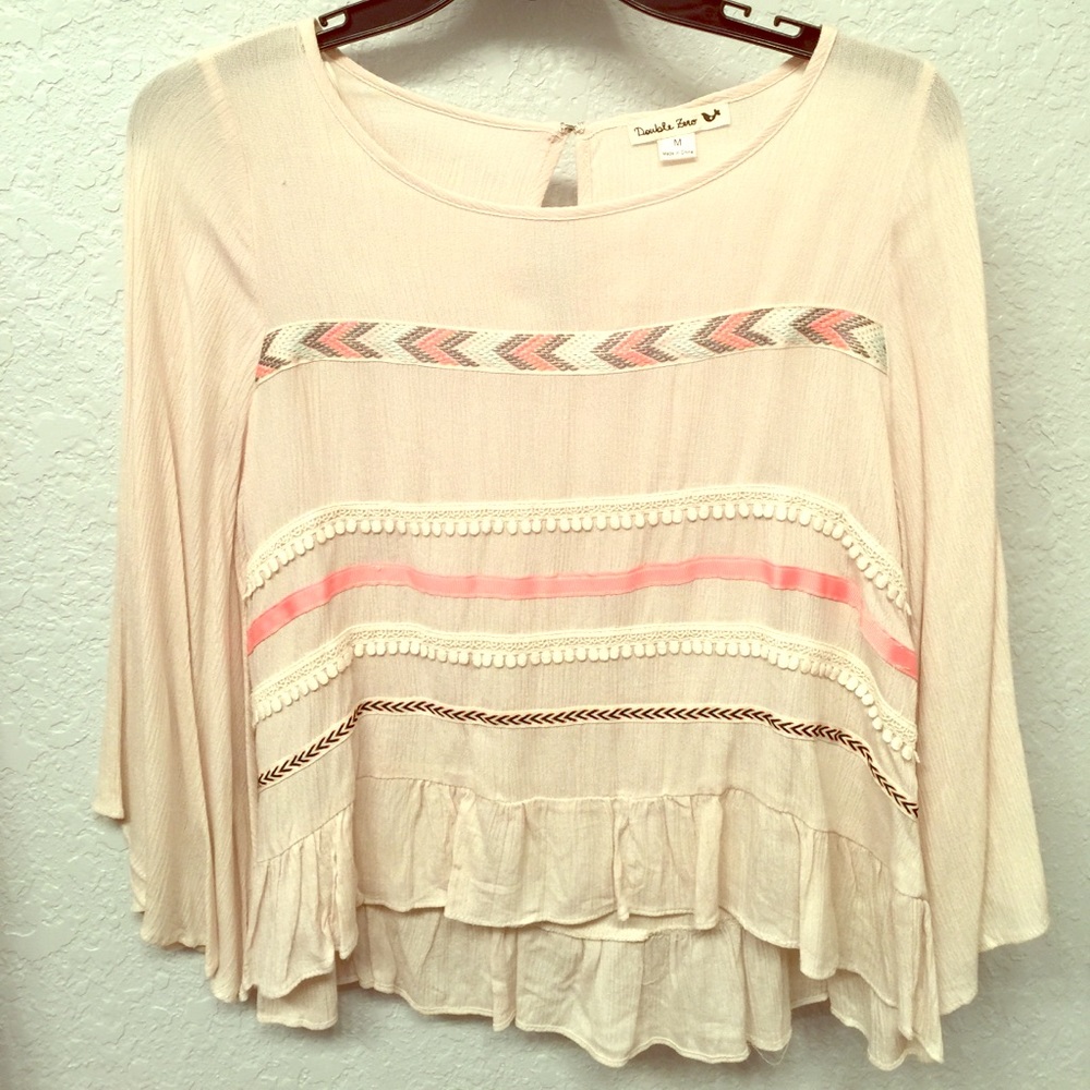 Altar'd State 3/4 sleeve blouse