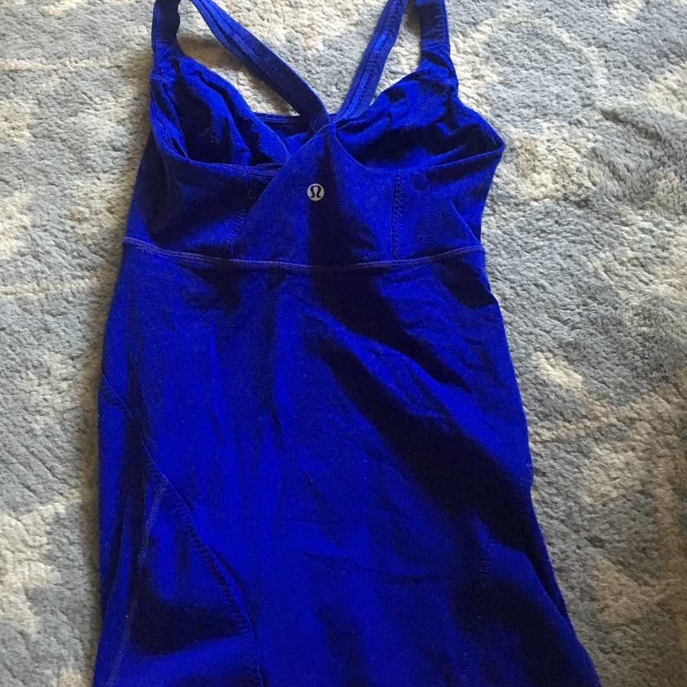 Lululemon tank