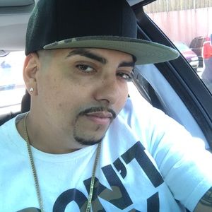 Meet your Posher, Giovanni