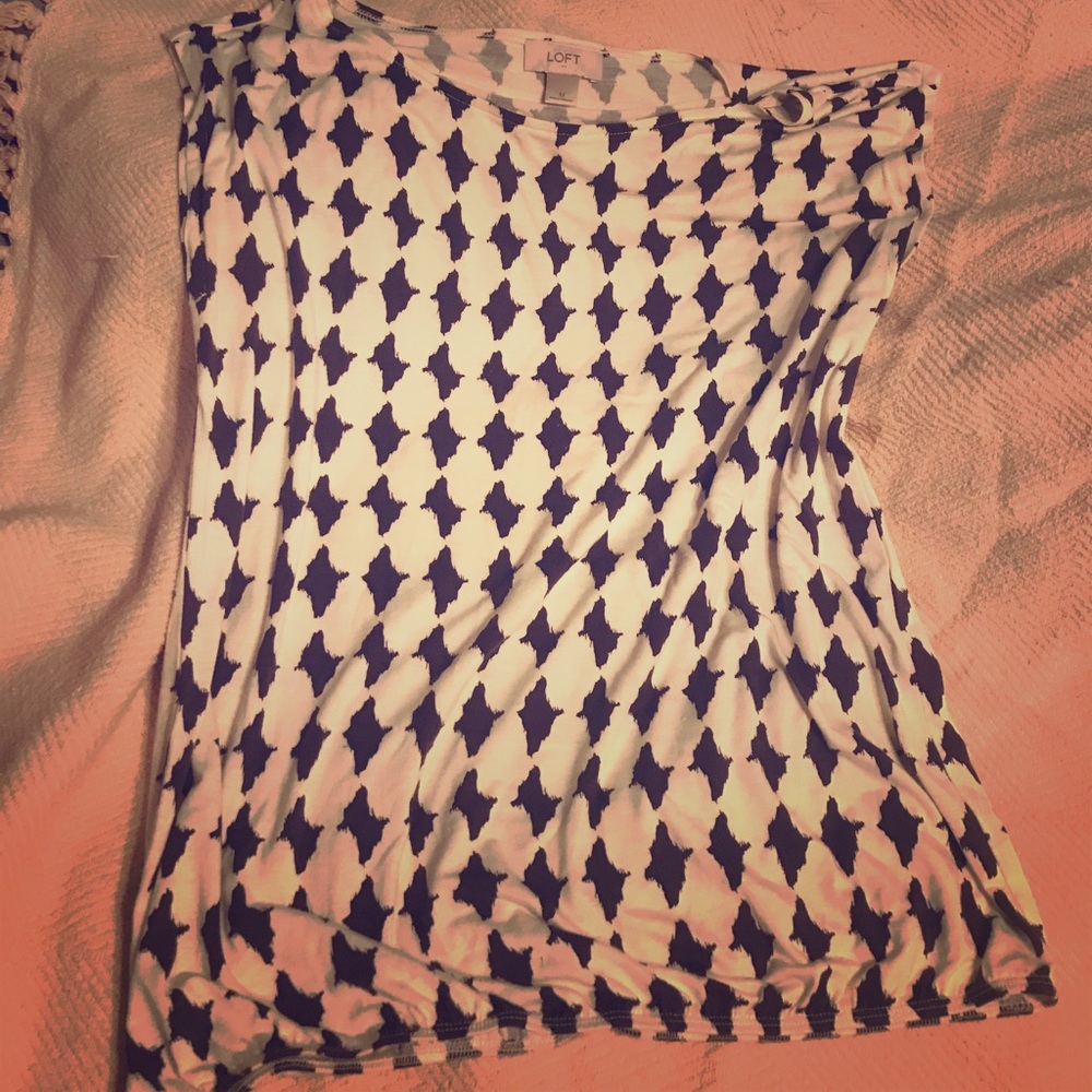 Loft dress shirt size small