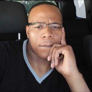 Meet your Posher, Kenneth