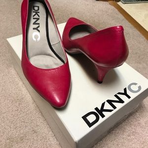 NWT DKNY Pink Heels