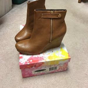 NWT Chinese Laundry Leather Ankle Bootie