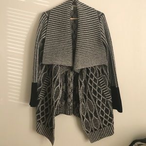 SALE💕Max Studio✨Heavy wool/alpaca blend cardigan